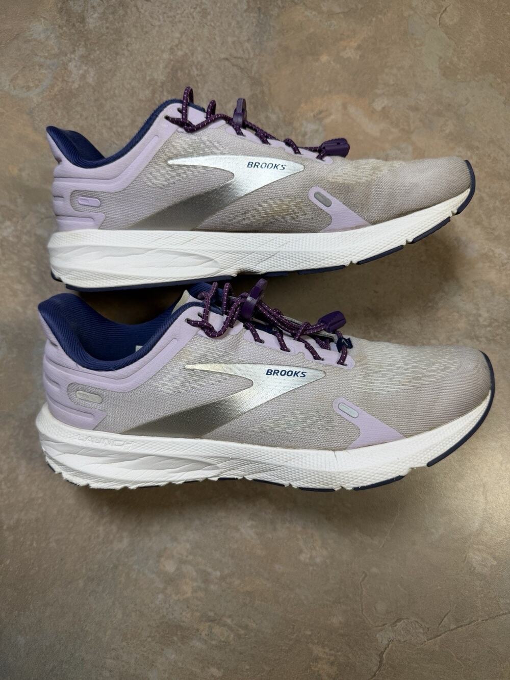 Brooks Womens Launch 9 1203731B588 Purple Running Shoes Sneakers Size 9.5B